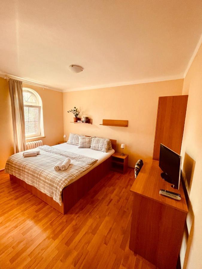 Penzion Relax Kadan Kadaň Exterior foto